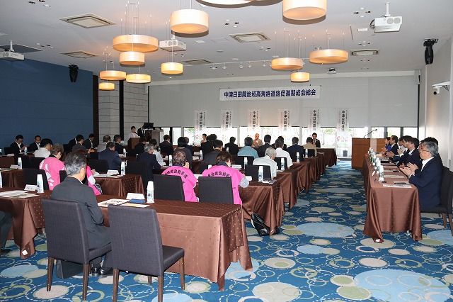 総会の様子 総会の様子