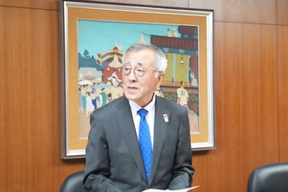 奥塚市長あいさつ