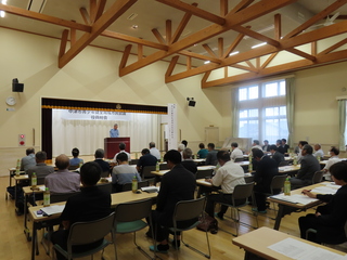 総会の様子 総会の様子