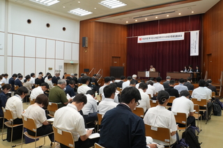 総会のようす 総会のようす